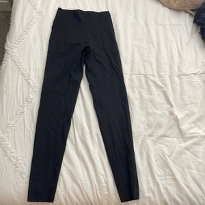 Aerie chill play move